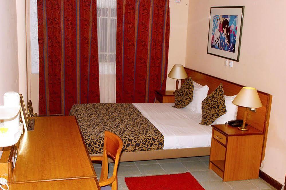 Grand Casamora Hotel Ogbodjo Eksteriør billede